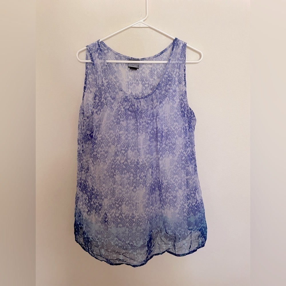 Oh Baby by Motherhood blue and white tank